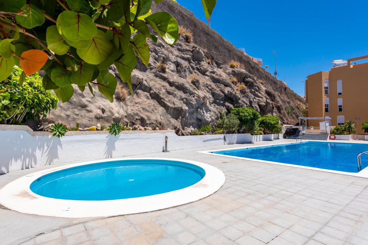 Beachfront Triplex With Swimming Pool & Parking Radazul Luaran gambar