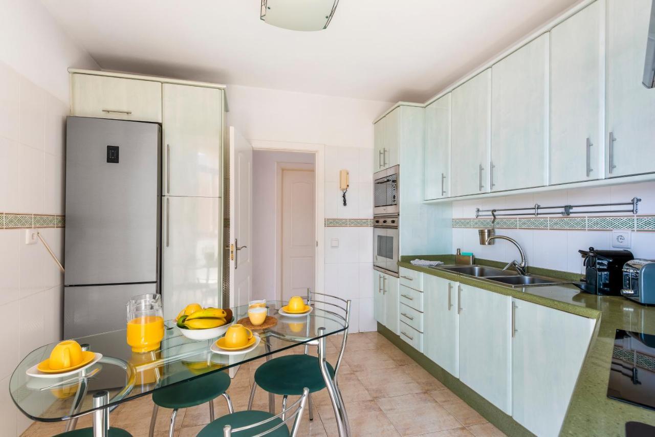 Beachfront Triplex With Swimming Pool & Parking Radazul Luaran gambar
